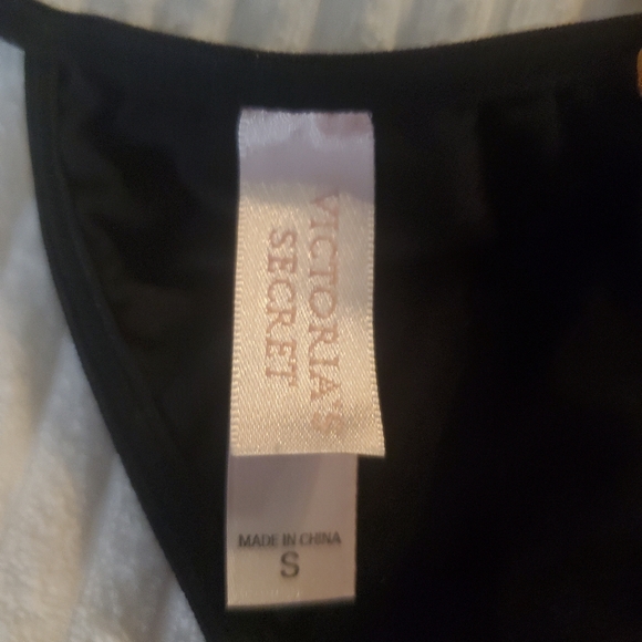 Vintage Victoria's Secret Black Thong Size Small - Picture 6 of 6